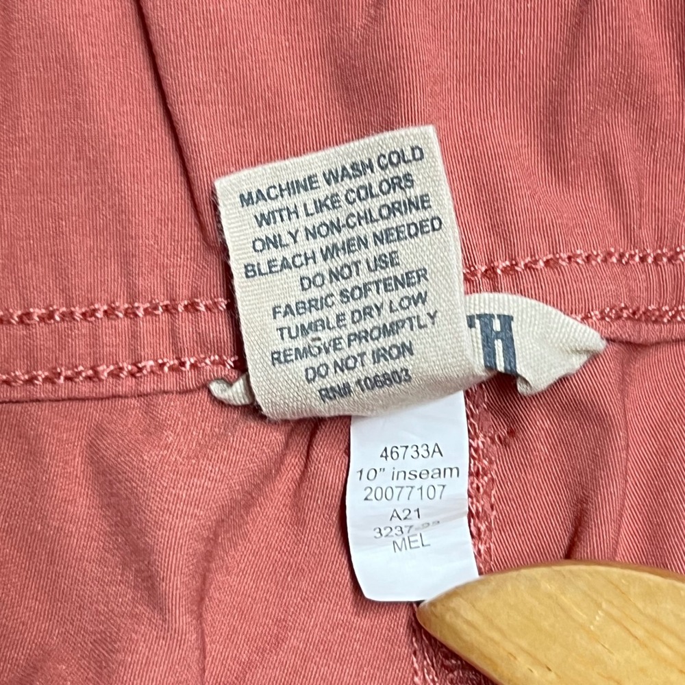 Duluth Trading Co Dry on the Fly Cargo Shorts Womens 8 Clay Red 10" Inseam EUC - Picture 5 of 8